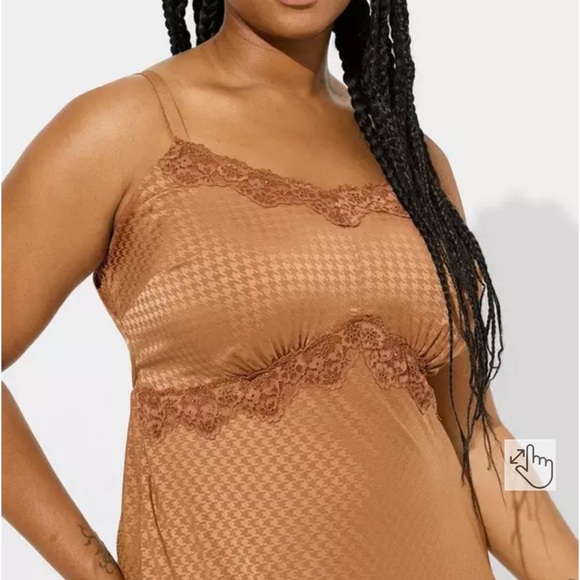 Torrid Woven Jacquard Lace Trim Midi Dress size 2 - Picture 2 of 12